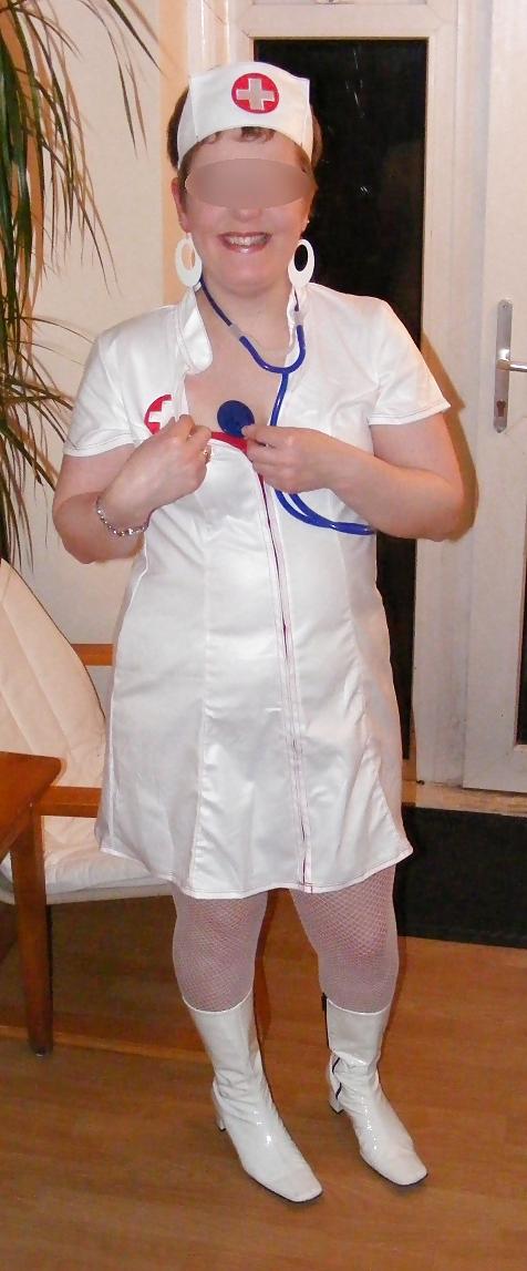 10P Kinky nurse