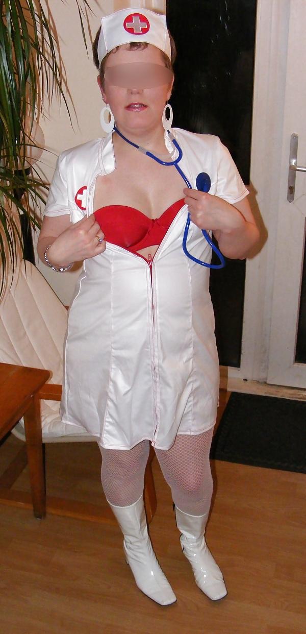 10P Kinky nurse