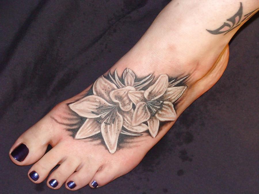 25P Sexy Tattooed Feet (mixed)