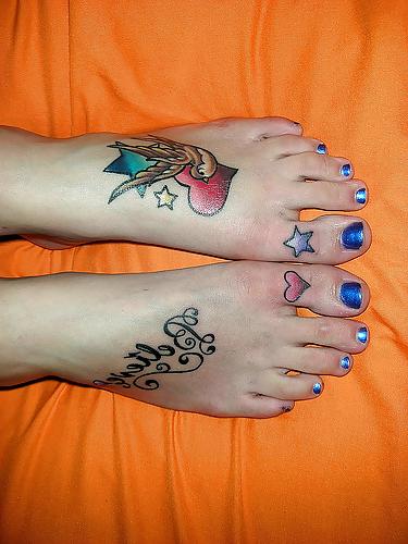 25P Sexy Tattooed Feet (mixed)