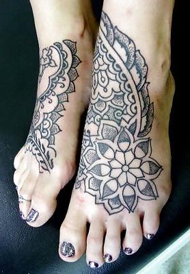 25P Sexy Tattooed Feet (mixed)