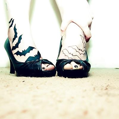 25P Sexy Tattooed Feet (mixed)