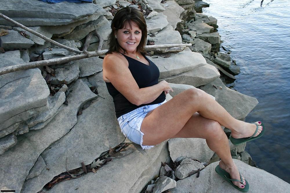 14P Mature Feet