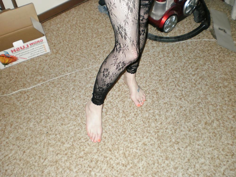 6P More of my feet please comment 