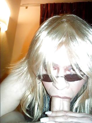 14P Liz at play
