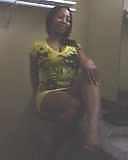 25P My Queen B