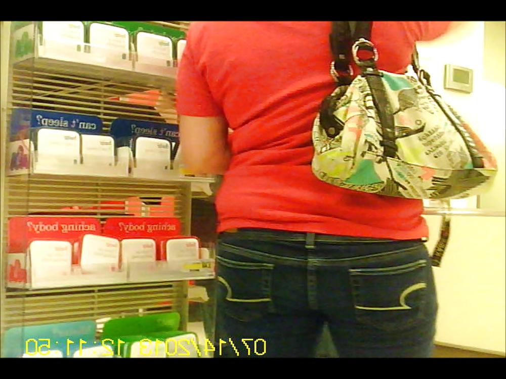 24P Two Chunky Chicks at Pharmacy