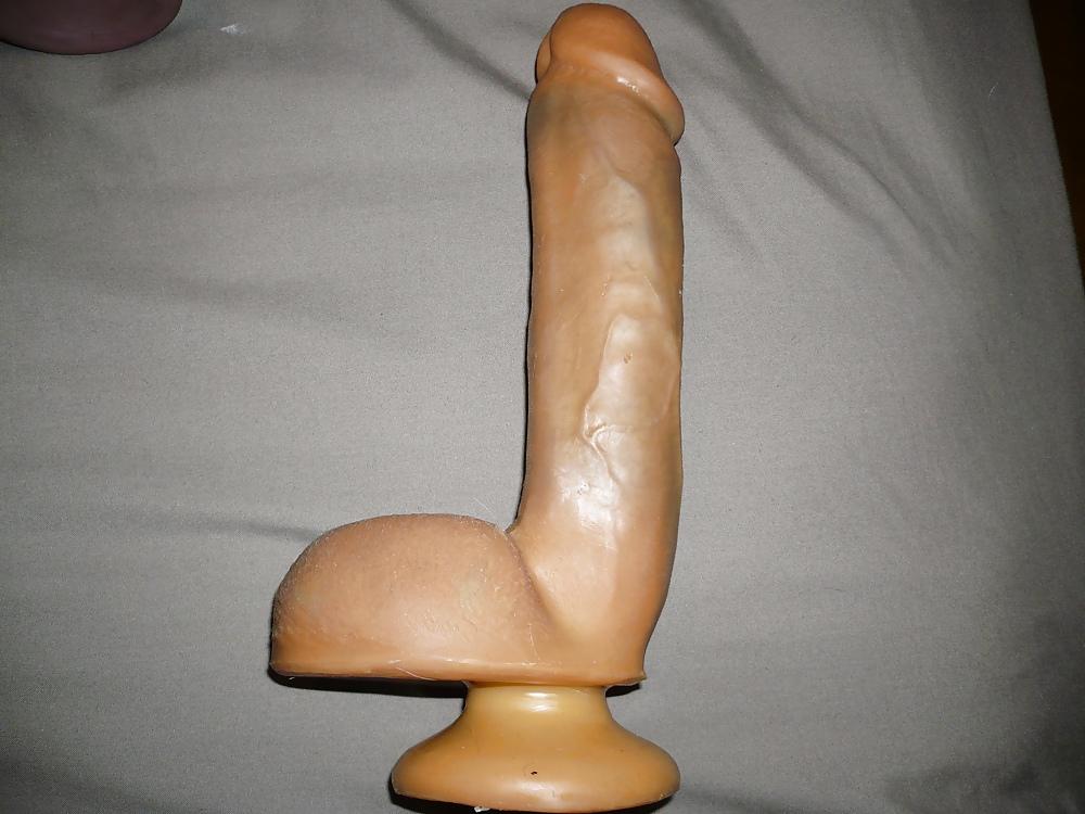 11P My wife toys (los jugetes de mi mujer)