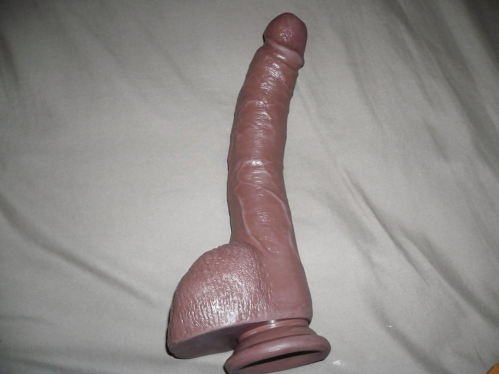 11P My wife toys (los jugetes de mi mujer)