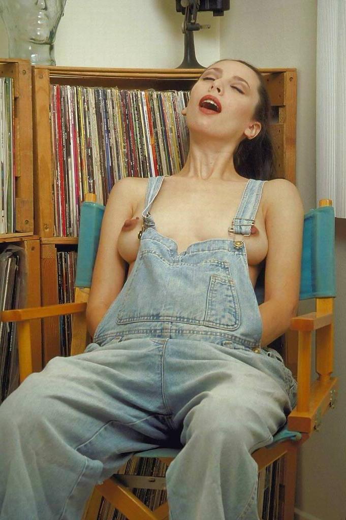 24P Pregnant goddess 