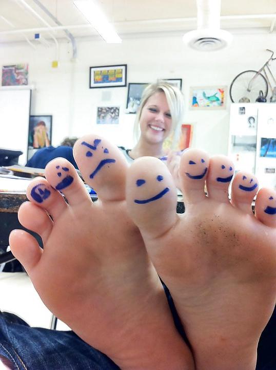 15P Teen Feet 14