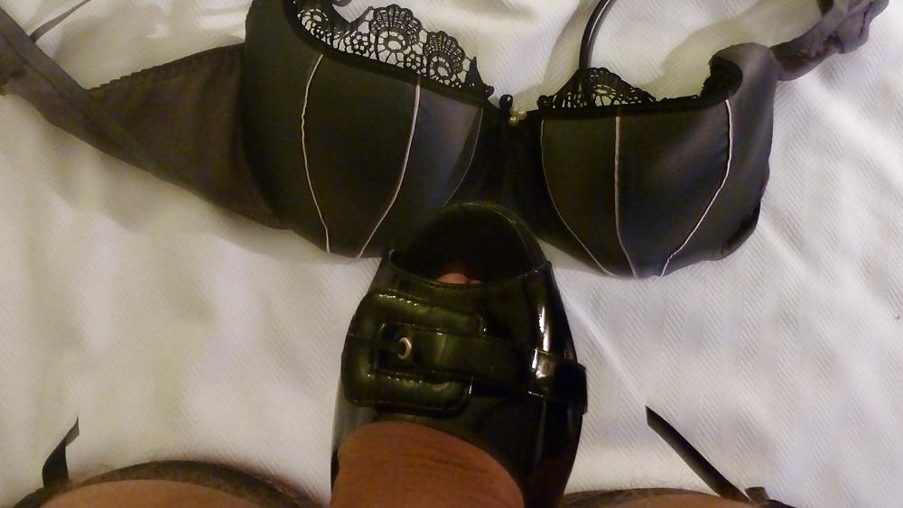 9P Cock and feet