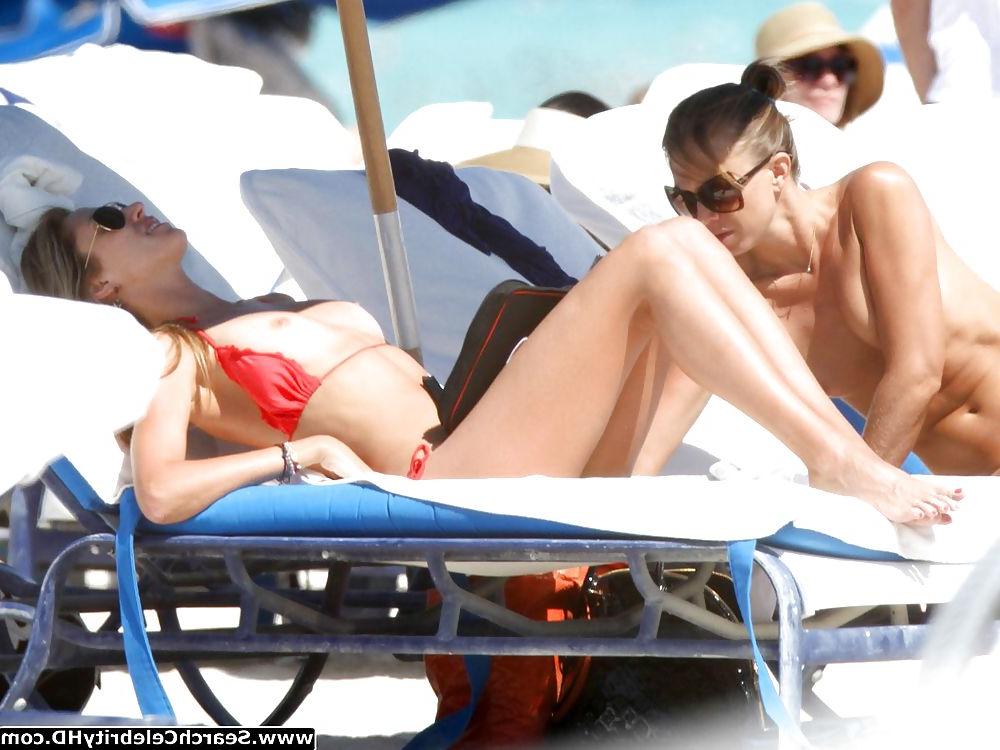 25P Lauren Stoner Topless Bikini Candid Photos