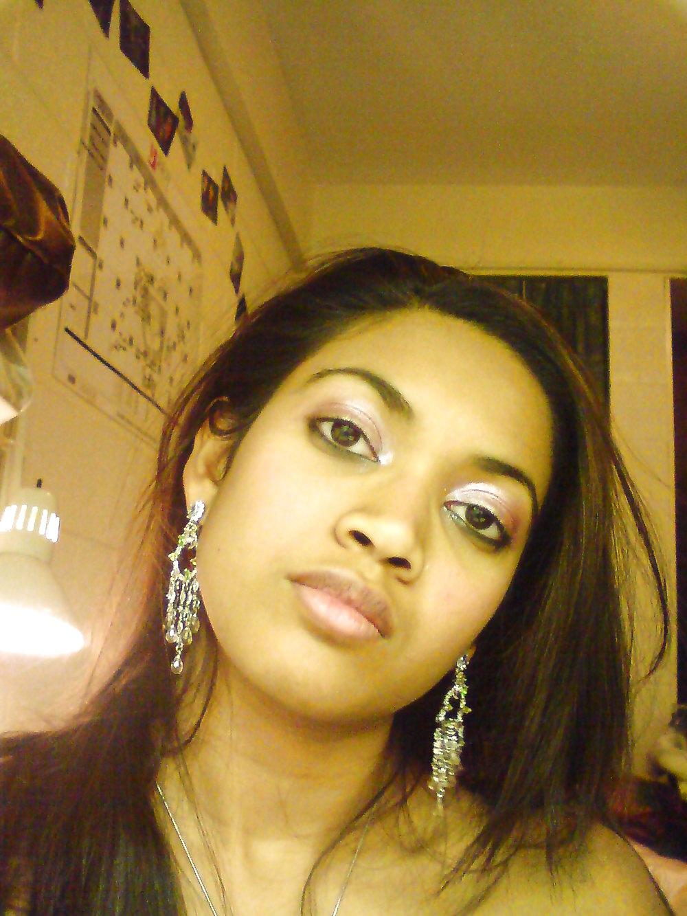 25P Sexy Black Chick With Glasses