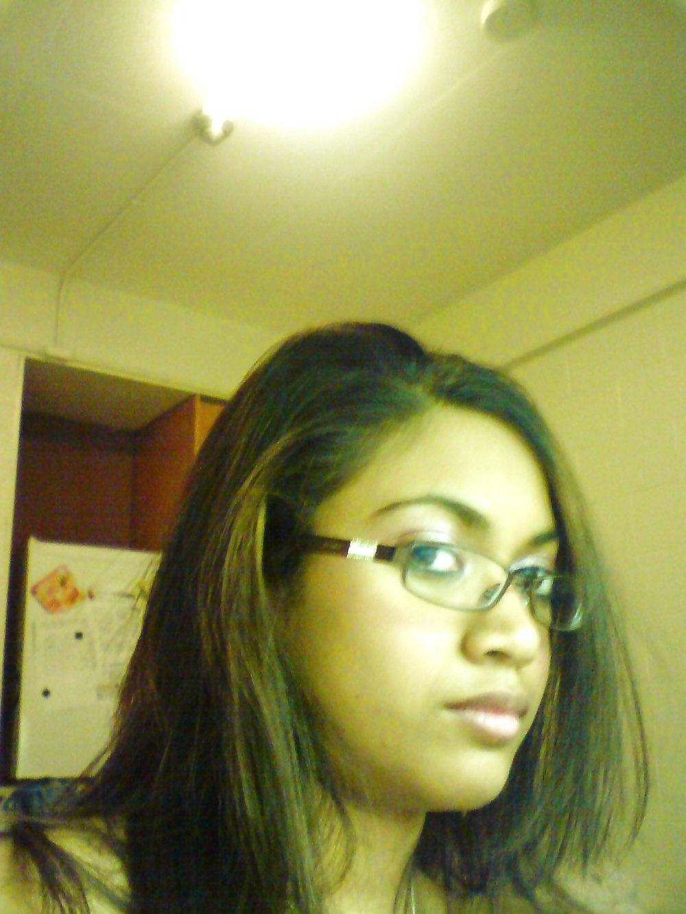 25P Sexy Black Chick With Glasses