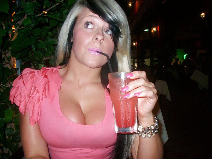 14P Sexy british uk chav slag whore
