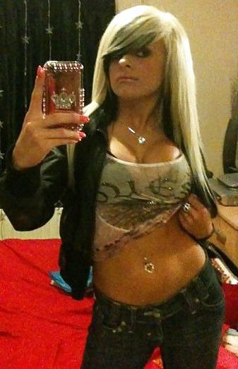 14P Sexy british uk chav slag whore