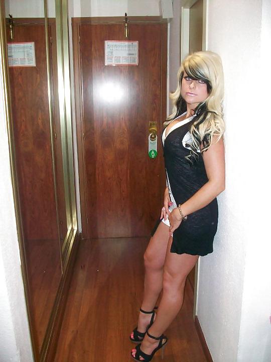 14P Sexy british uk chav slag whore