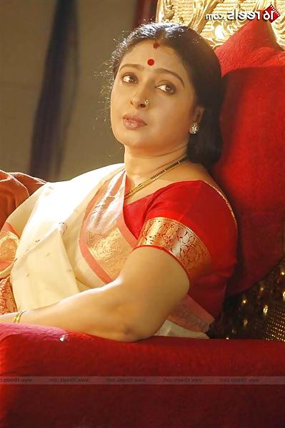 21P Mature bitch seetha 1