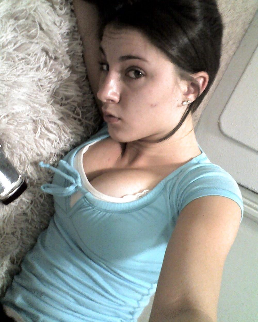 12P Juicy Cunt, nice boobs
