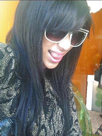 10P My sexy lips and naughty tongue.....