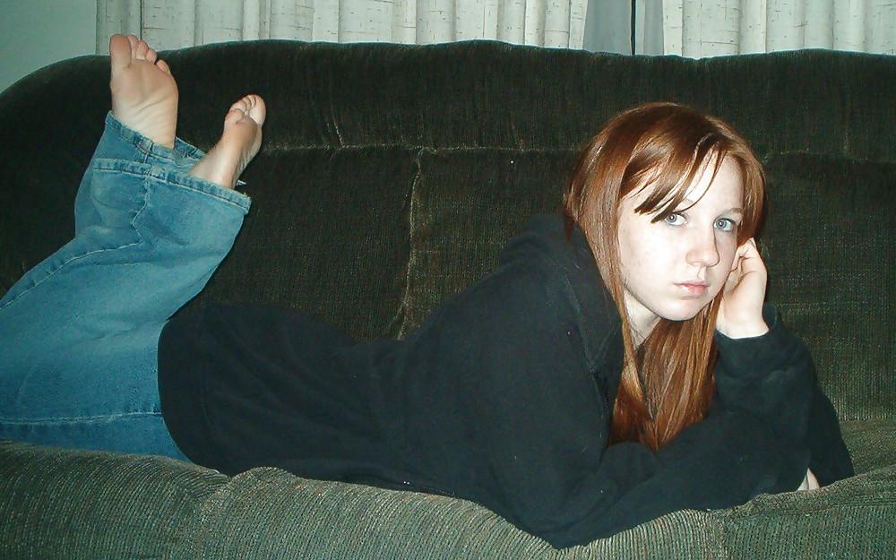 21P Amateur Female Soles 12