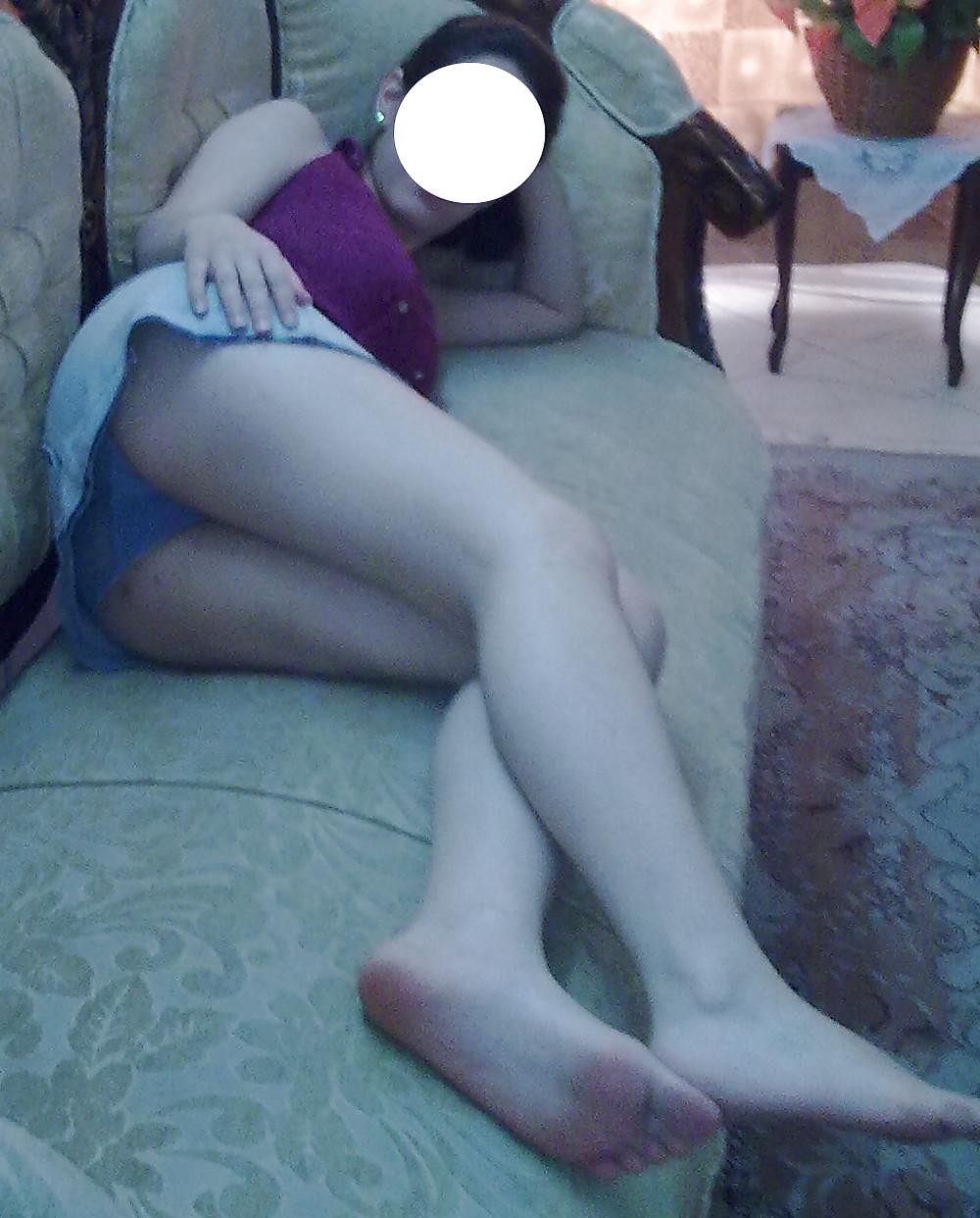 22P Amateur Female Soles 15