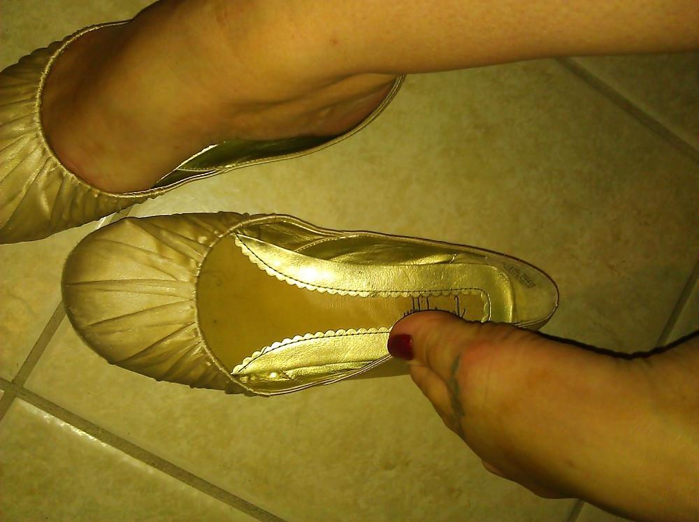 22P Amateur Female Soles 15