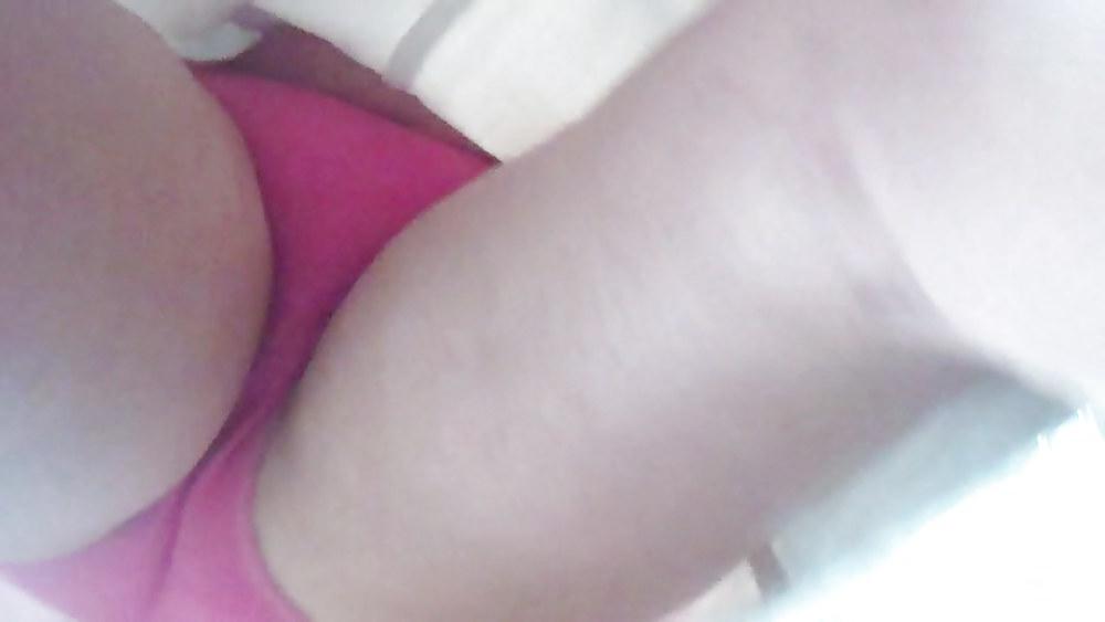 25P UPSKIRT PICS---got you bitch!!
