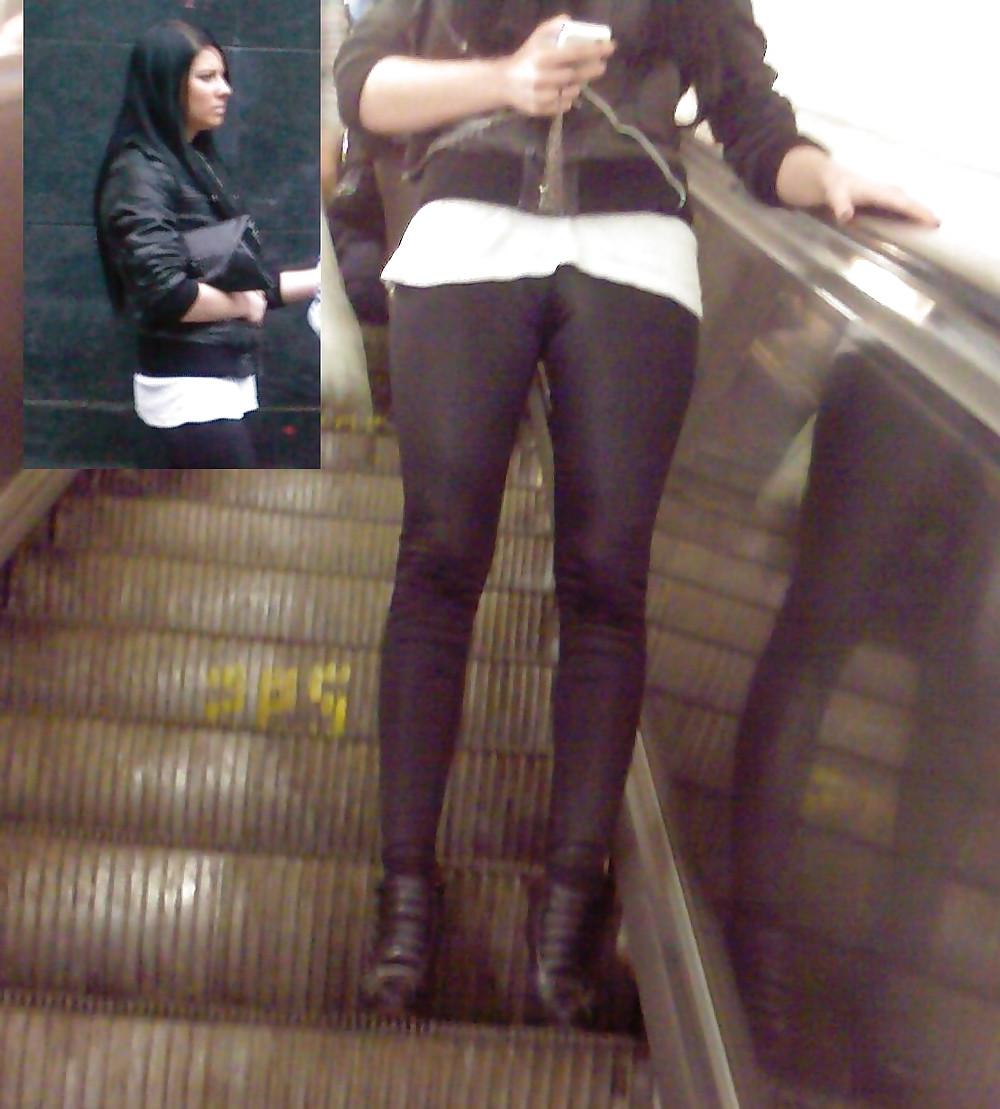 11P Subway Beauties (Outside Train)