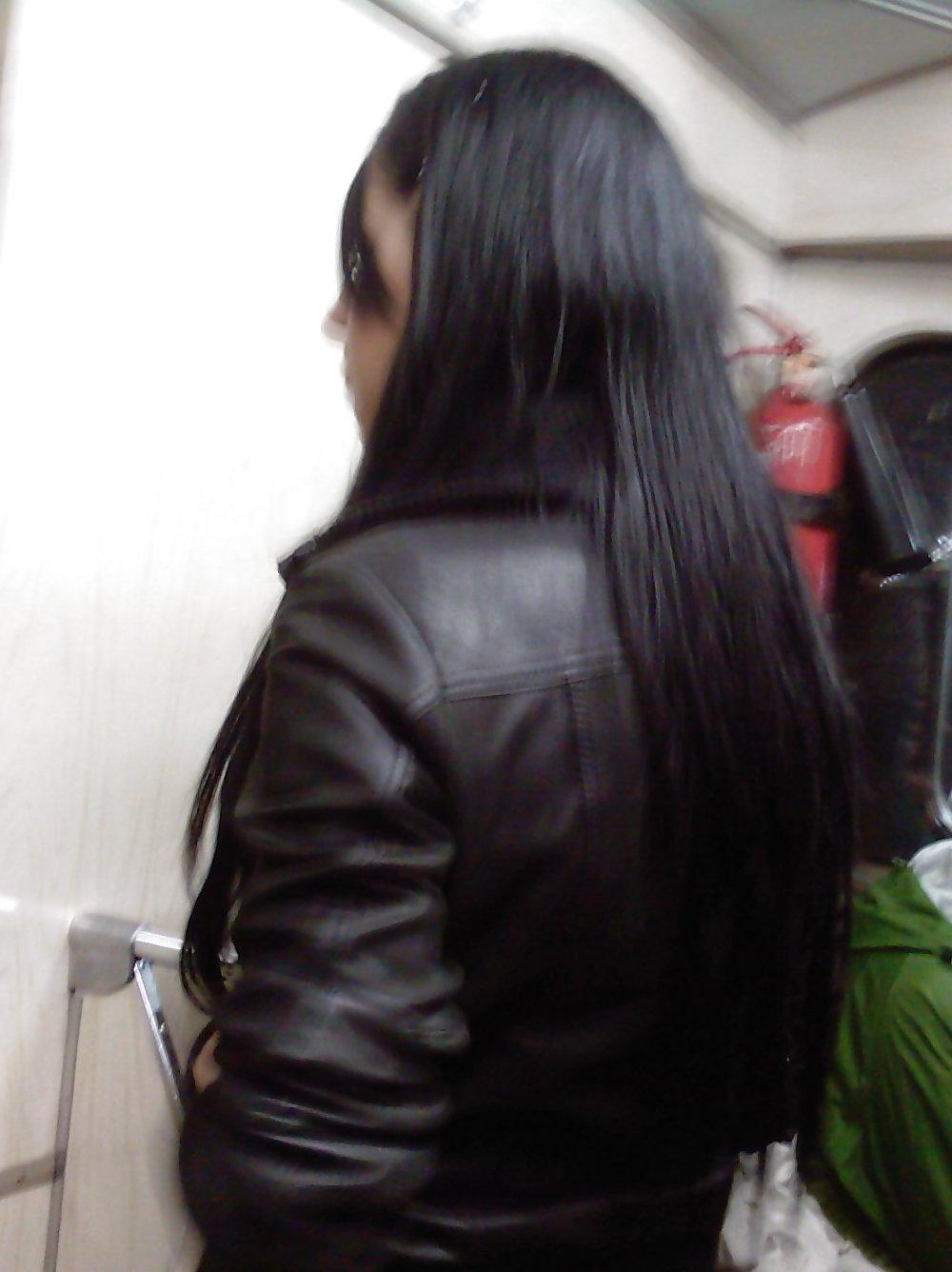 11P Subway Beauties (Outside Train)