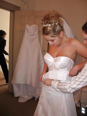 25P Kiss the bride