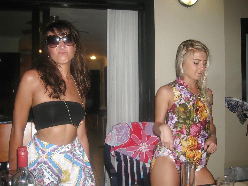 25P British Sluts On Holiday