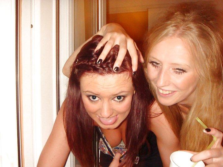 25P British Sluts On Holiday
