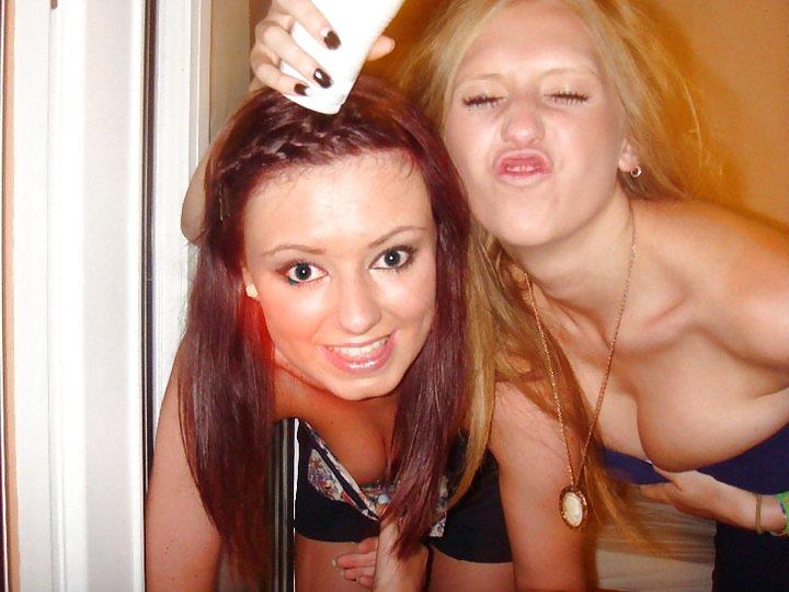 25P British Sluts On Holiday