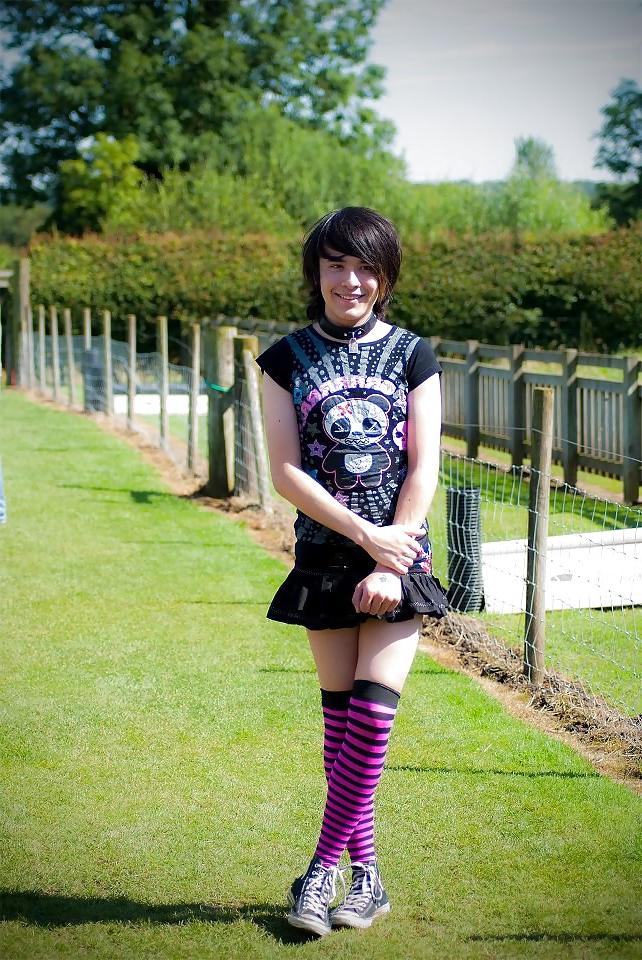 25P Cute Trap Pics 2