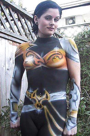 23P Erotic Body Art 3 - Body Painting 2