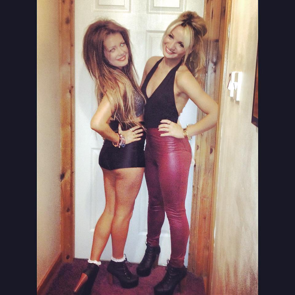 25P Facebook slags