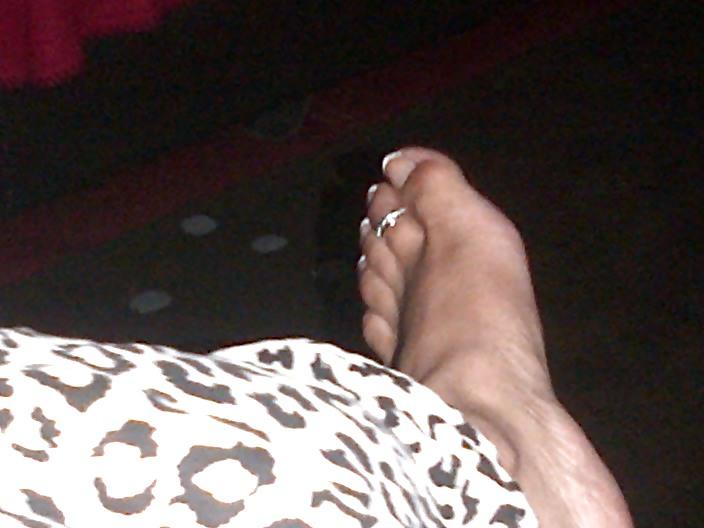 5P Indian wifes feet