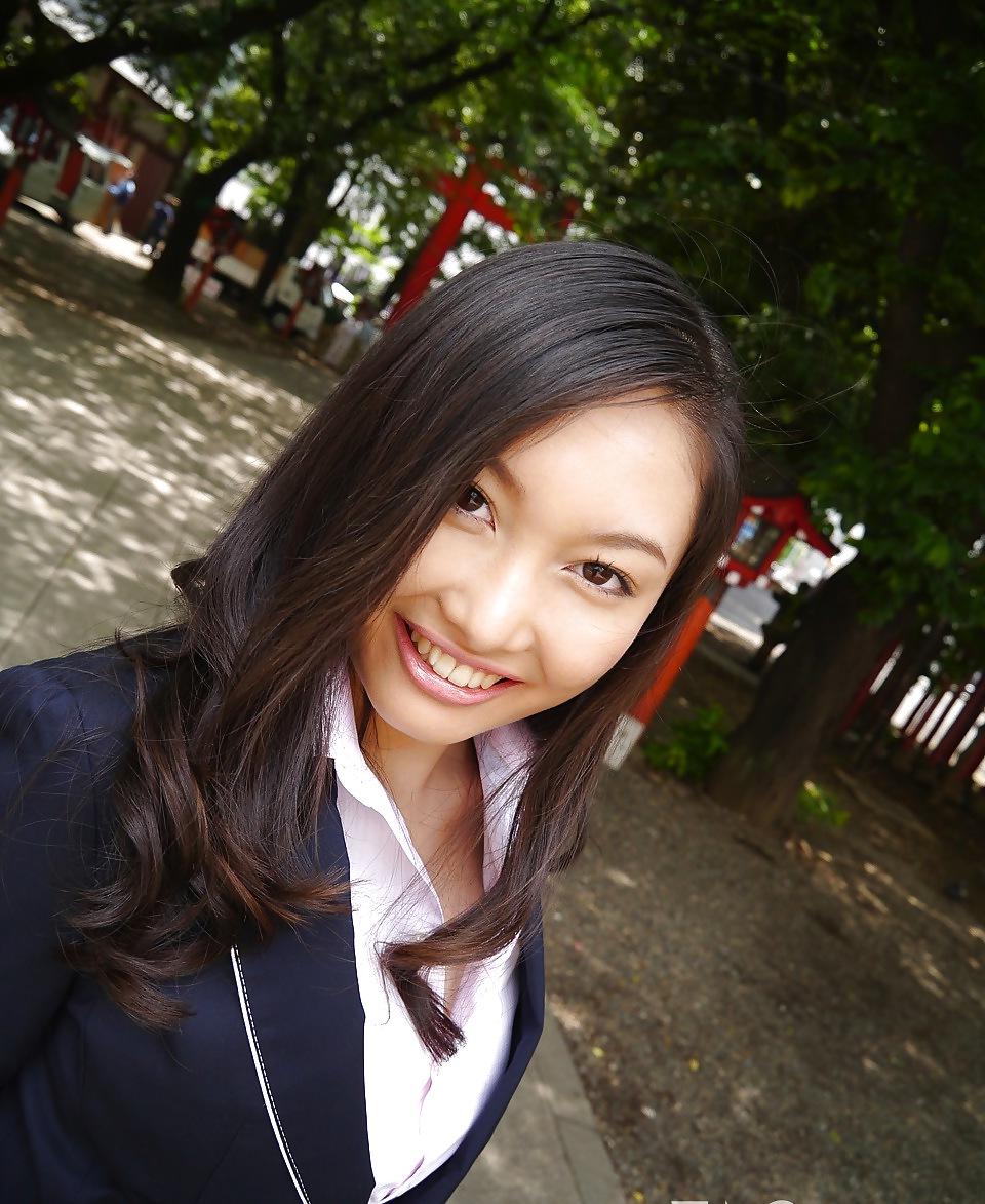 25P Tokyo date with Ryou.