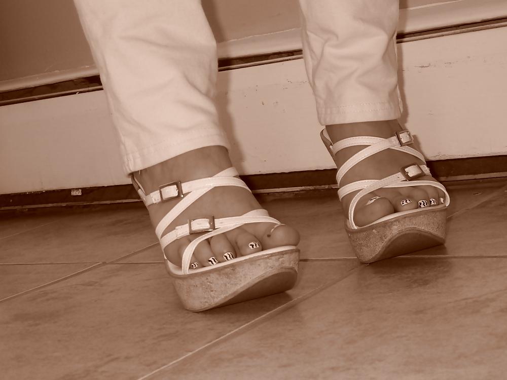 10P Teens feet