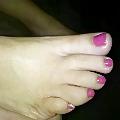25P Comment on my girls sexy feet & toes