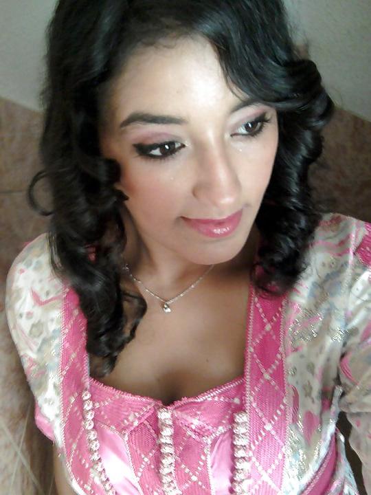 23P Can Be Good 4 sex & jerk off..? plz comment this bitch