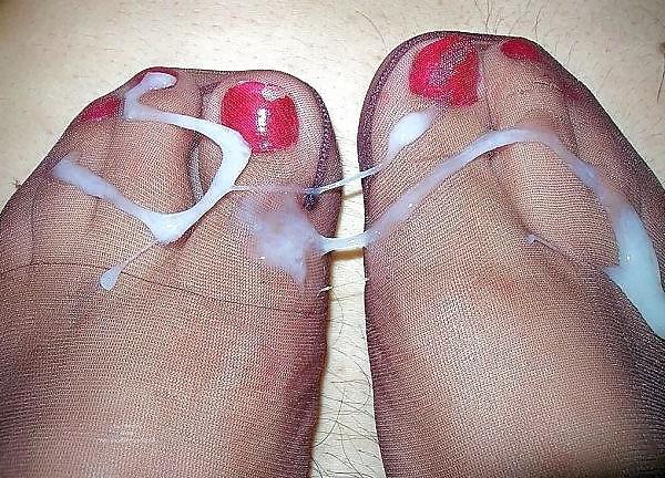 9P Cummy feet