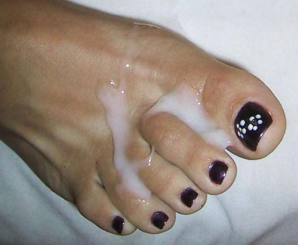 9P Cummy feet