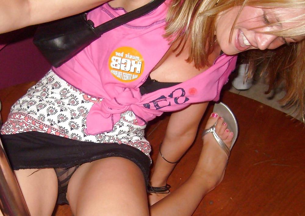 25P Real Upskirt - 15