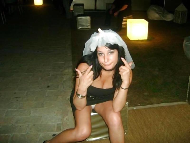 25P Real Upskirt - 15