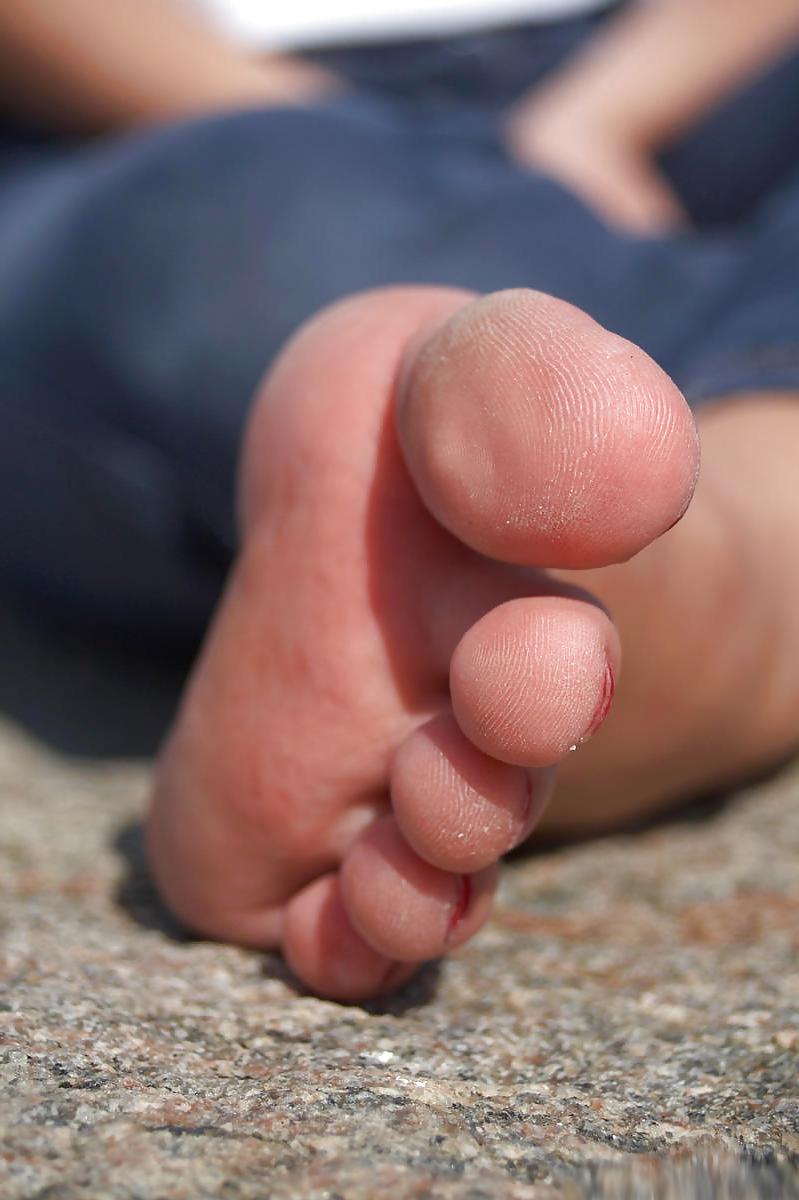 25P Feet, Legs, Toes And Soles #3 BoB