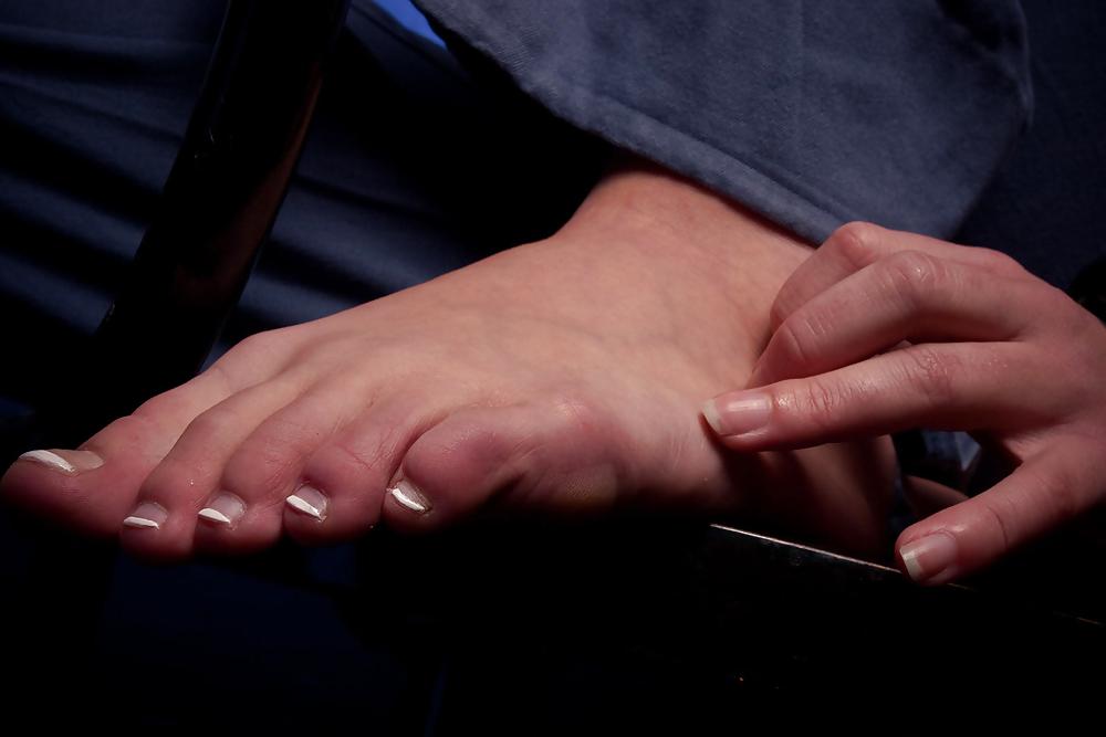 25P Feet, Legs, Toes And Soles #3 BoB