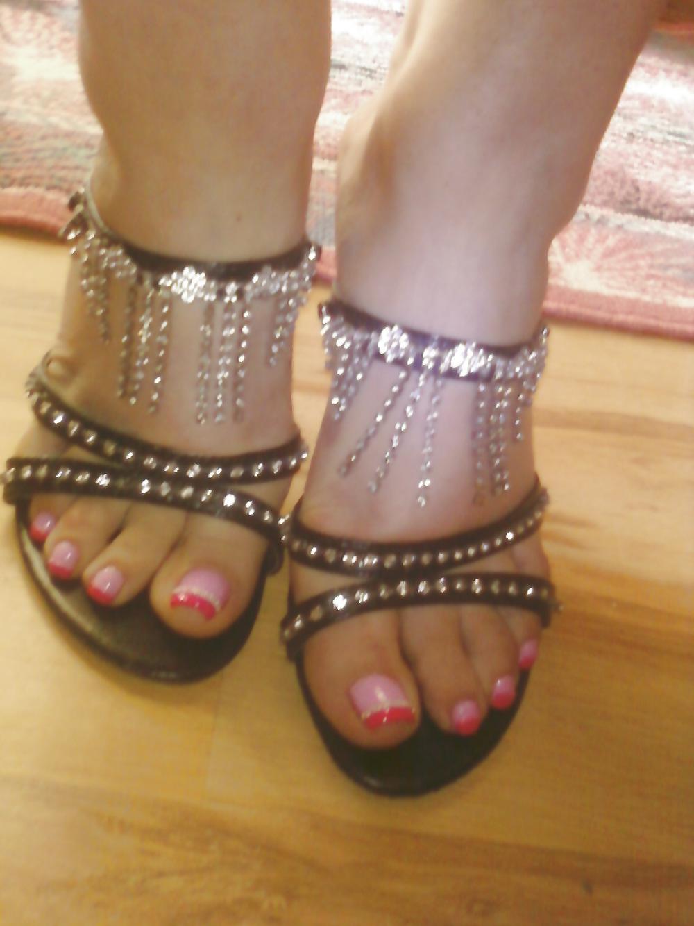 25P Legs feet 